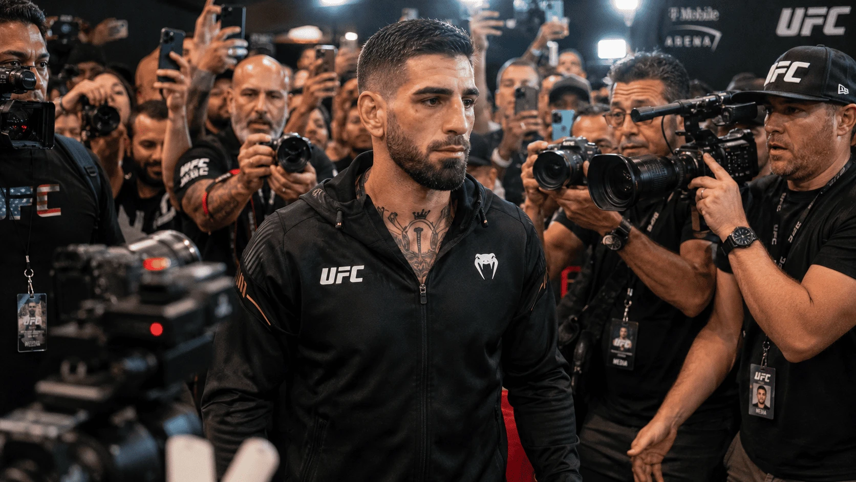 
topuria_mantiene_su_estatus_de_estrella_mundial_ufc